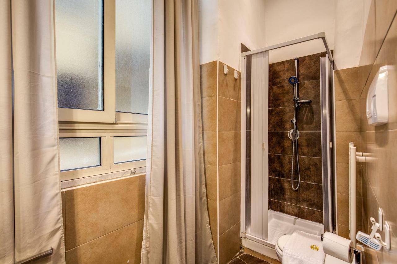 O Affittacamere La Civetta Di Trastevere 3*